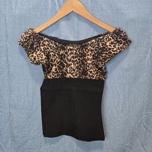 Leopard Print Off-Shoulder Top